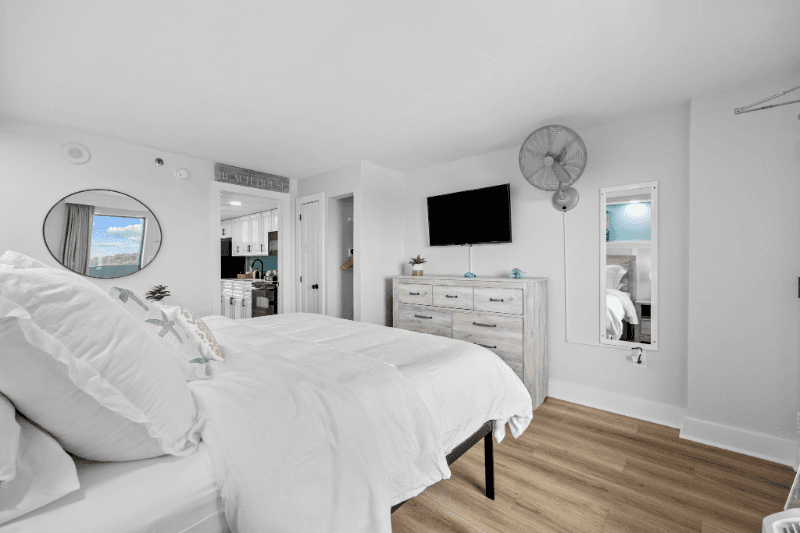 Myrtle Beach Condo: 3000 N. OCEAN BLVD