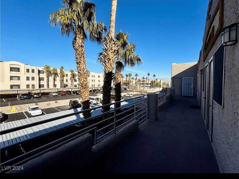 Laughlin Single Room: 2056 Mesquite Lane