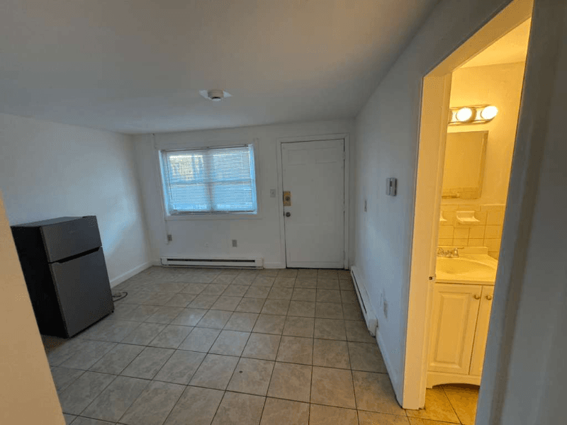 SPRINGFIELD Apartment: 50 STEVENS ST