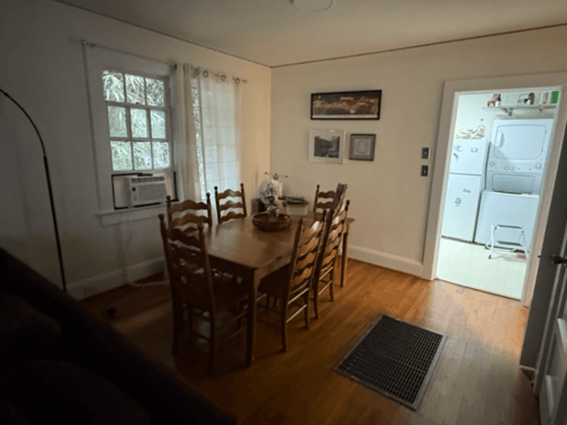 Chapel Hill House: 44 A Davie Circle