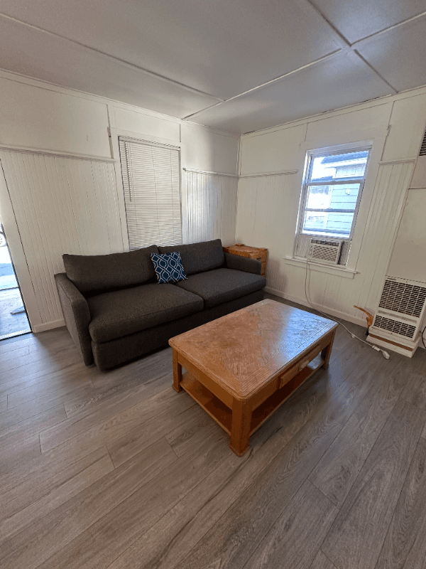 Hampton House: 9 M Street