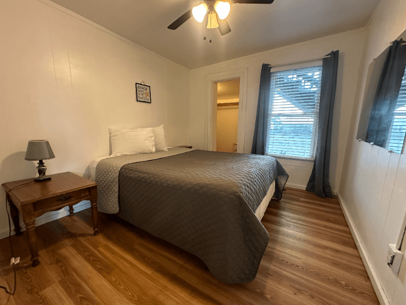 Hampton Apartment: 21 M Street