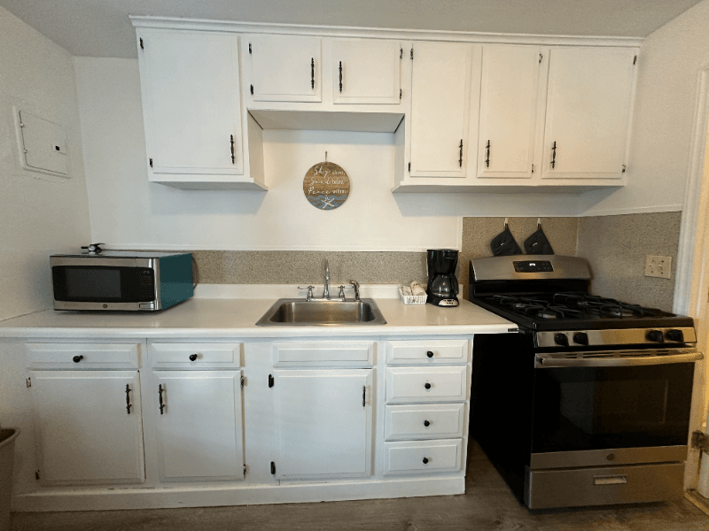 Hampton Apartment: 21 M Street