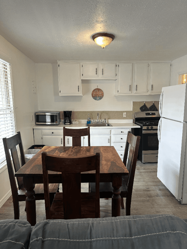 Hampton Apartment: 21 M Street
