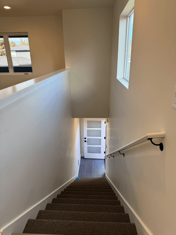 Bend Multiplex: 20513 SE Dorset Pl