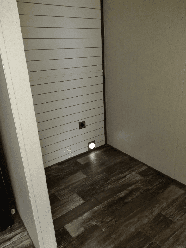 Madison House: 1000 Pine Tree Cir