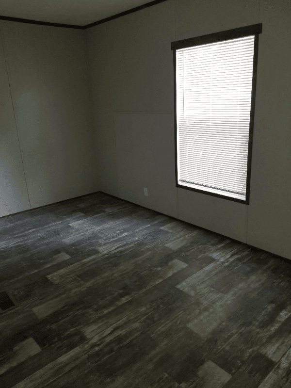 Madison House: 1000 Pine Tree Cir
