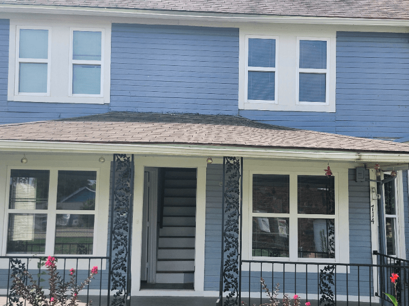 Sherman Apartment: 601 North Grand Avenue