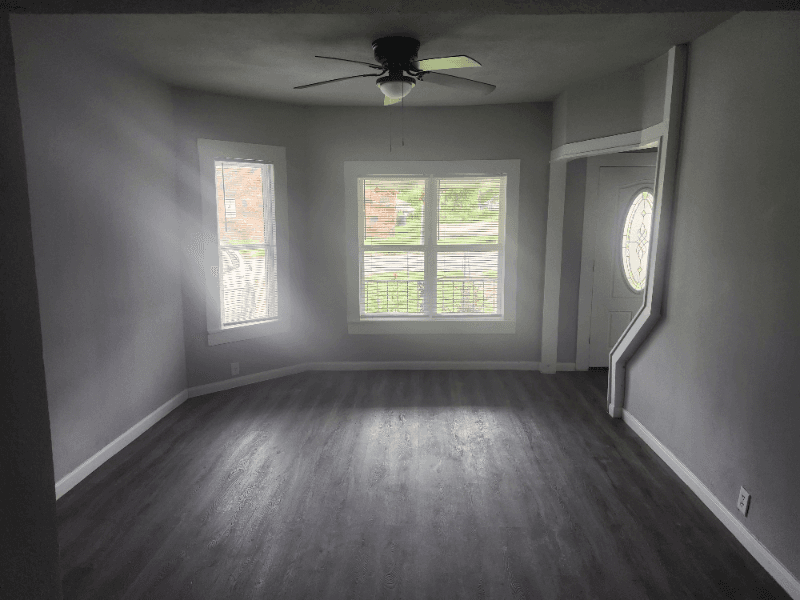 Sherman Apartment: 601 North Grand Avenue