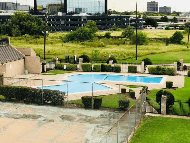 HOUSTON Condo: 202 PLAZA VERDE DR