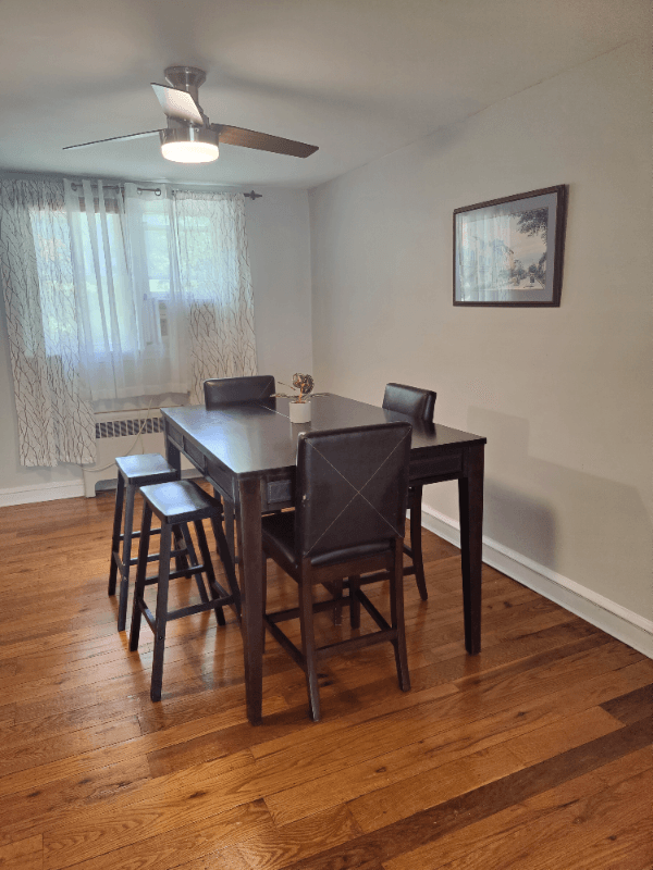 Philadelphia Single Room: 5043 Copley Road