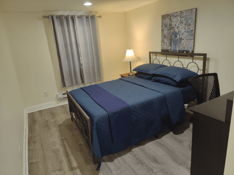 Philadelphia Single Room: 5043 Copley Road