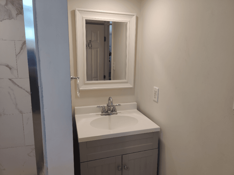 Philadelphia Single Room: 5043 Copley Road