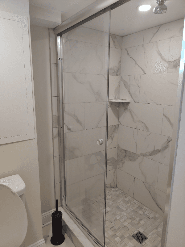 Philadelphia Single Room: 5043 Copley Road