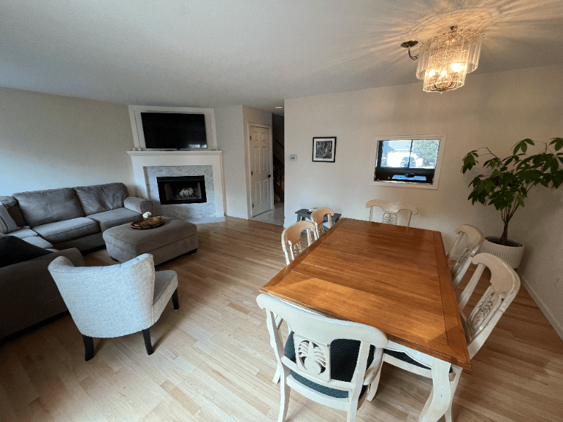 Newington Condo: 62 Fox Run Court