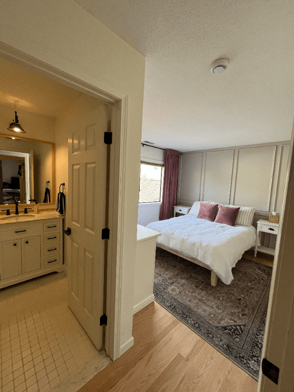 Newington Condo: 62 Fox Run Court