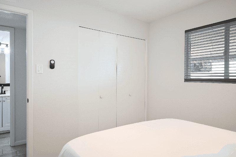 Tempe Single Room: 1630 E 12th St