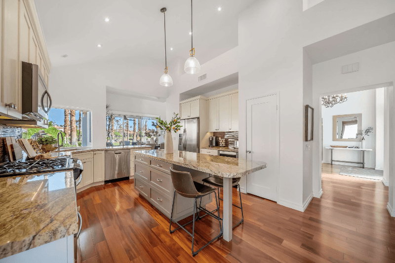 La Quinta House: 55935 Pinehurst