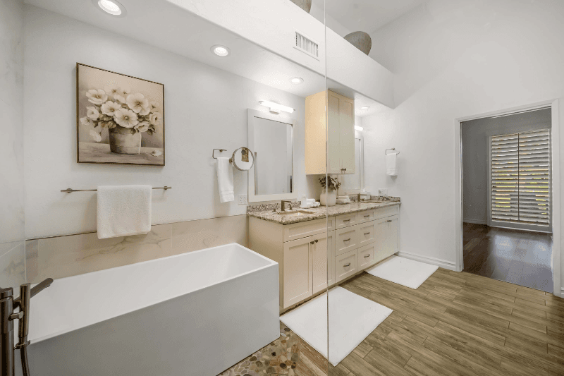 La Quinta House: 55935 Pinehurst