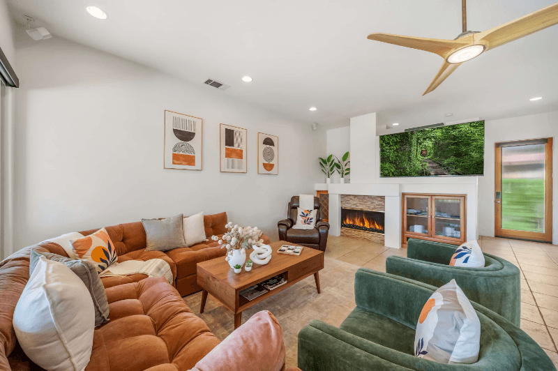 La Quinta House: 80305 Cedar Crest