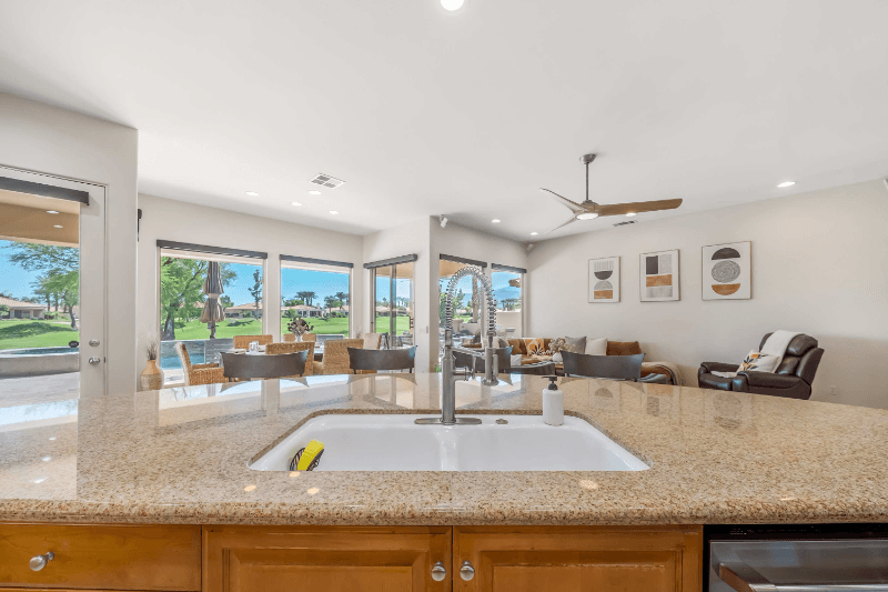 La Quinta House: 80305 Cedar Crest