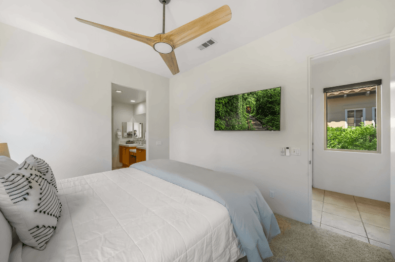 La Quinta House: 80305 Cedar Crest