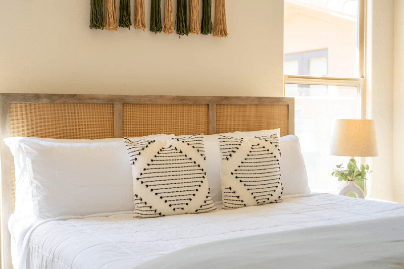 La Quinta House: 80305 Cedar Crest