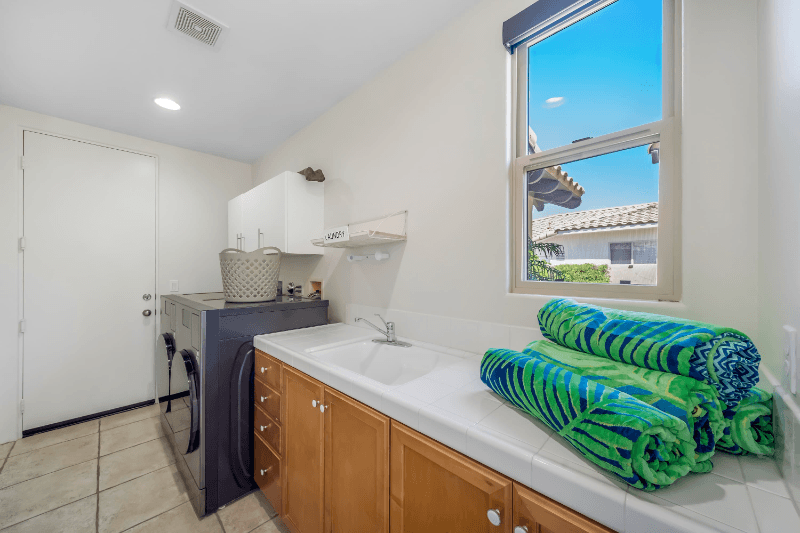 La Quinta House: 80305 Cedar Crest