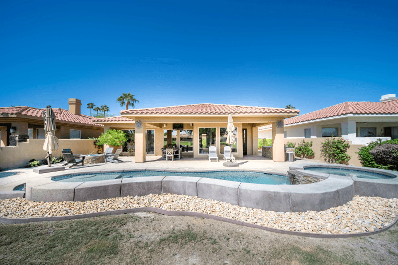 La Quinta House: 80305 Cedar Crest
