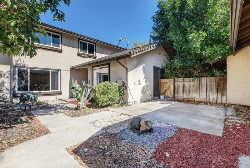 Orange Single Room: 3607 W Park Balboa Ave