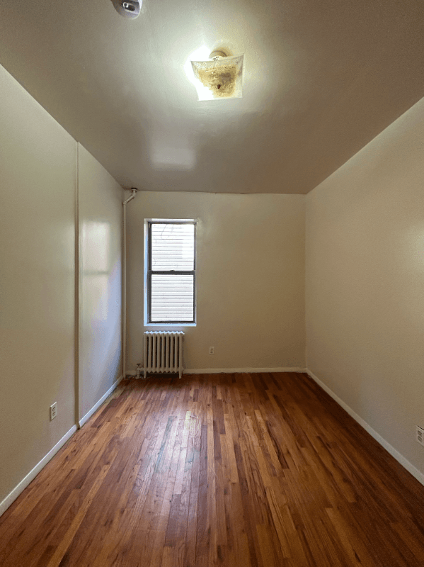 Jersey City Apartment: 33 Storms Ave