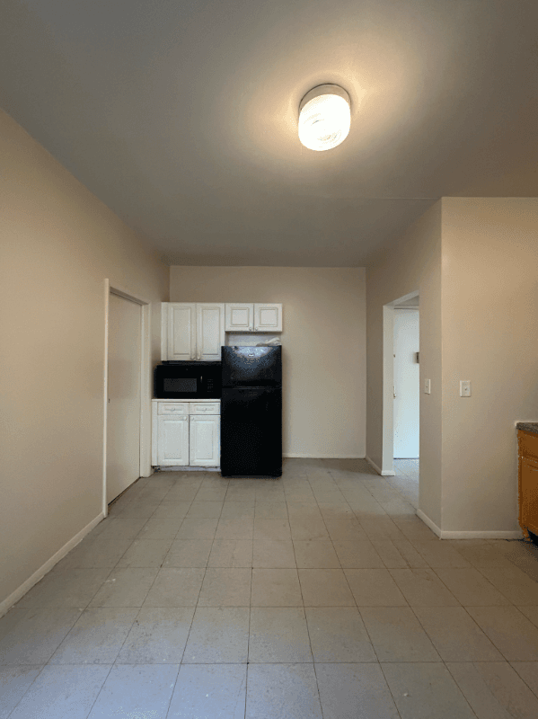 Jersey City Apartment: 33 Storms Ave