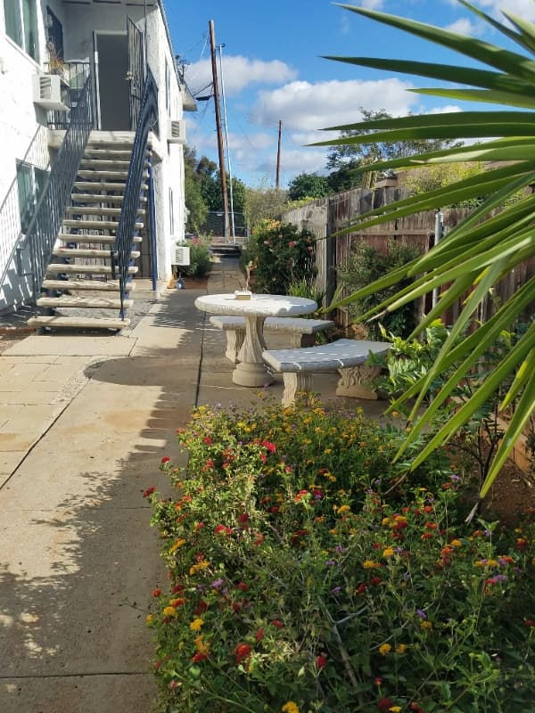 Lakeside Multiplex: 12608 Julian Ave