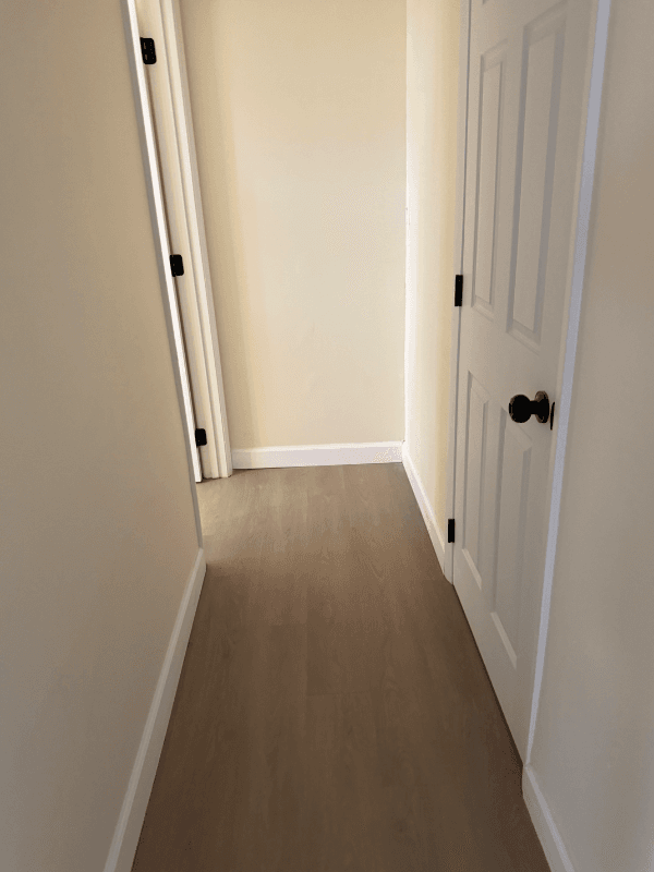Lakeland Multiplex: 4127 grove pl