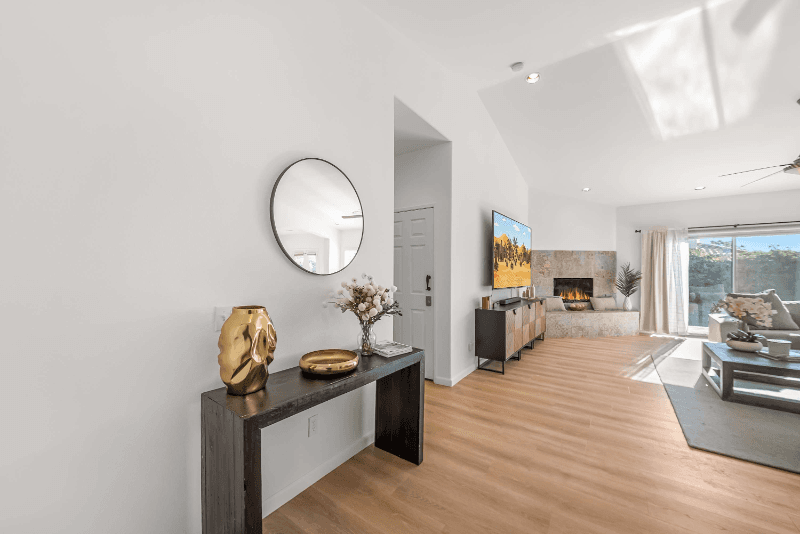 La Quinta House: 43640 Milan Ct.