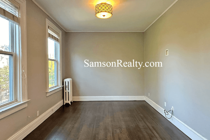 Providence Condo: 81 Lloyd Ave