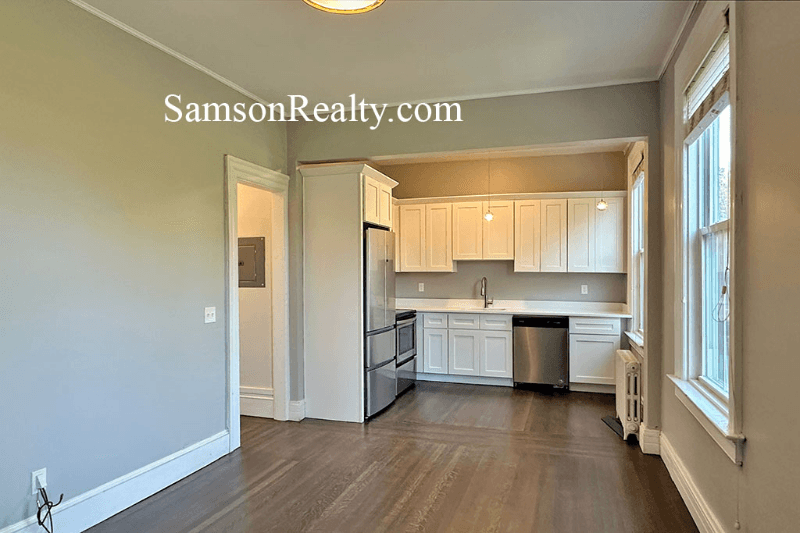 Providence Condo: 81 Lloyd Ave