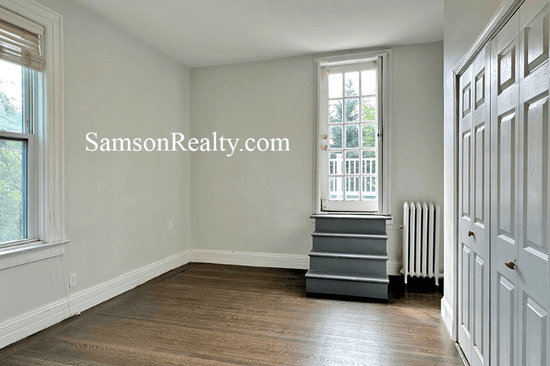 Providence Condo: 81 Lloyd Ave