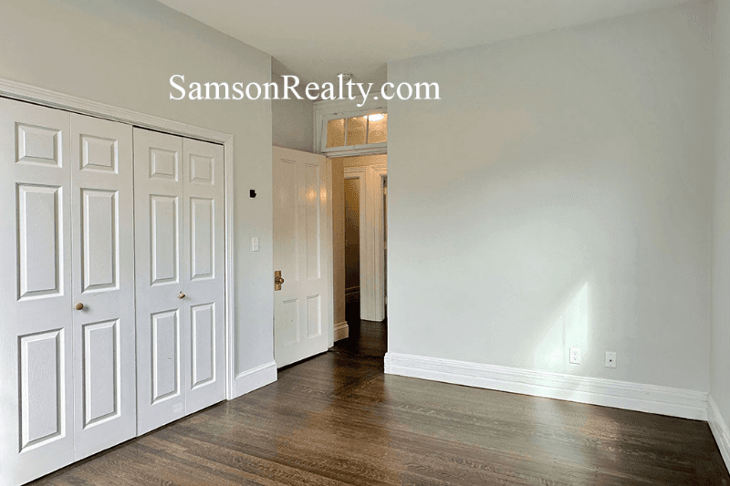 Providence Condo: 81 Lloyd Ave