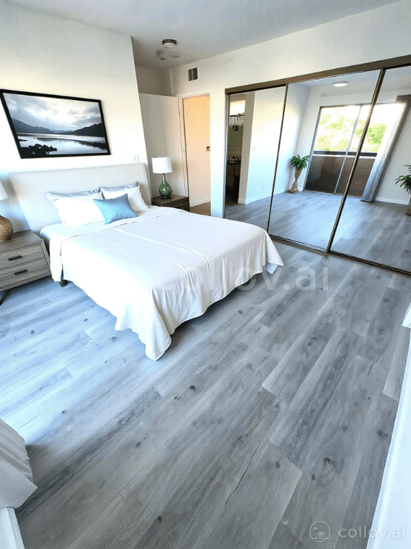 Los Angeles Apartment: 8722 Burton Way