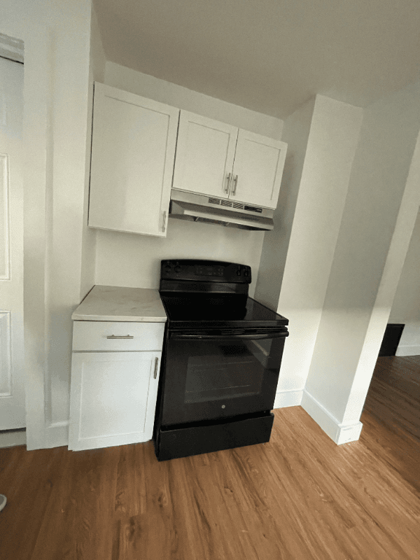 Dayton Townhome: 19 Ridge Ave