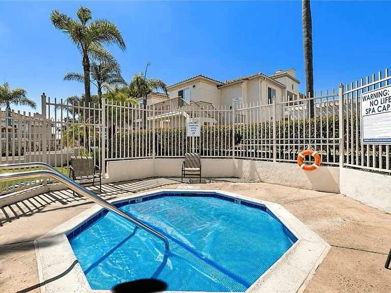 Oceanside Single Room: 450 Stoney Point Way
