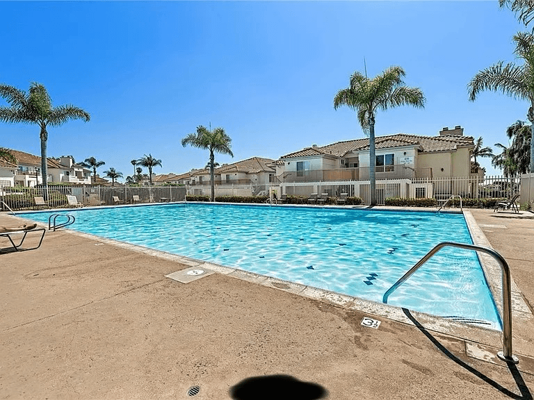 Oceanside Single Room: 450 Stoney Point Way