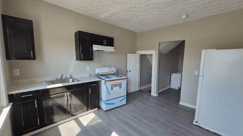 Dayton Multiplex: 912 Riverview Terrace