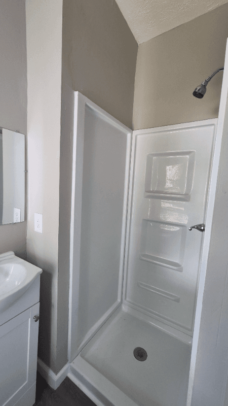 Dayton Multiplex: 912 Riverview Terrace