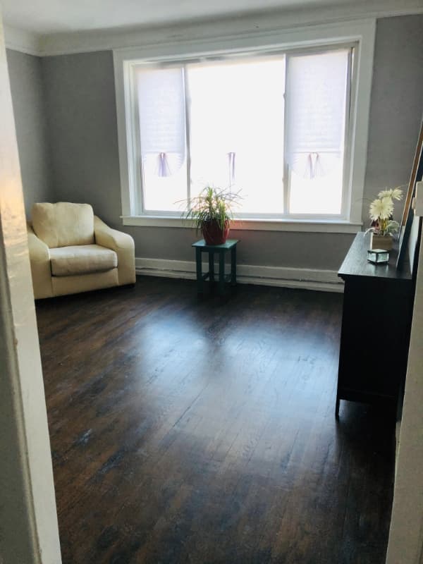 Detroit Apartment: 15395 Linwood