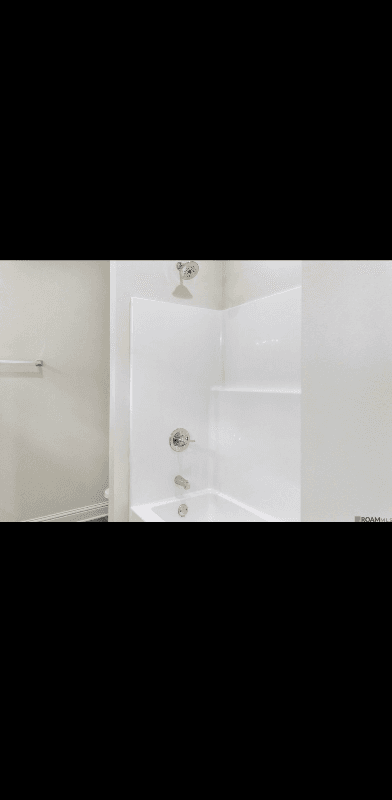 Baton Multiplex: 6918 Goya ave
