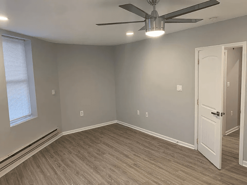 Philadelphia Apartment: 6001 N 17th St