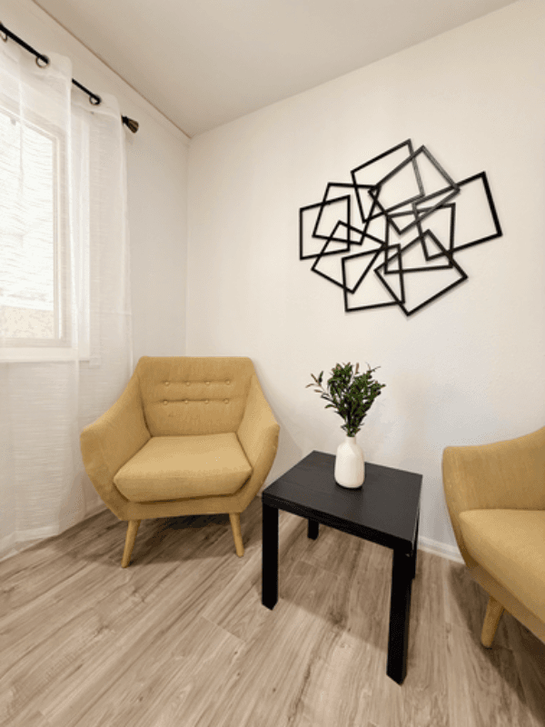 Federal Heights Single Room: 2708 W 98th Drive