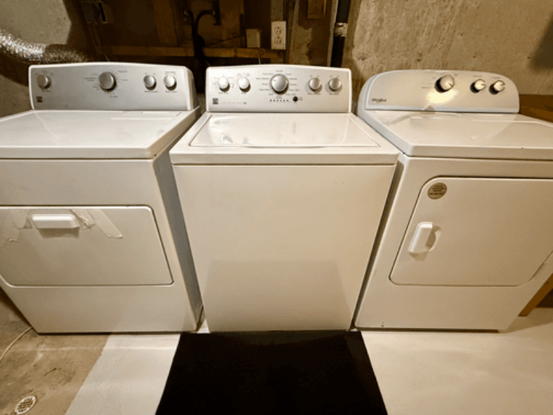 Federal Heights Single Room: 2708 W 98th Drive